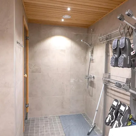 Levi Base Camp - South Side Incl Sauna, Wifi, Gondola Slope 1,4 Km شقة ليفي